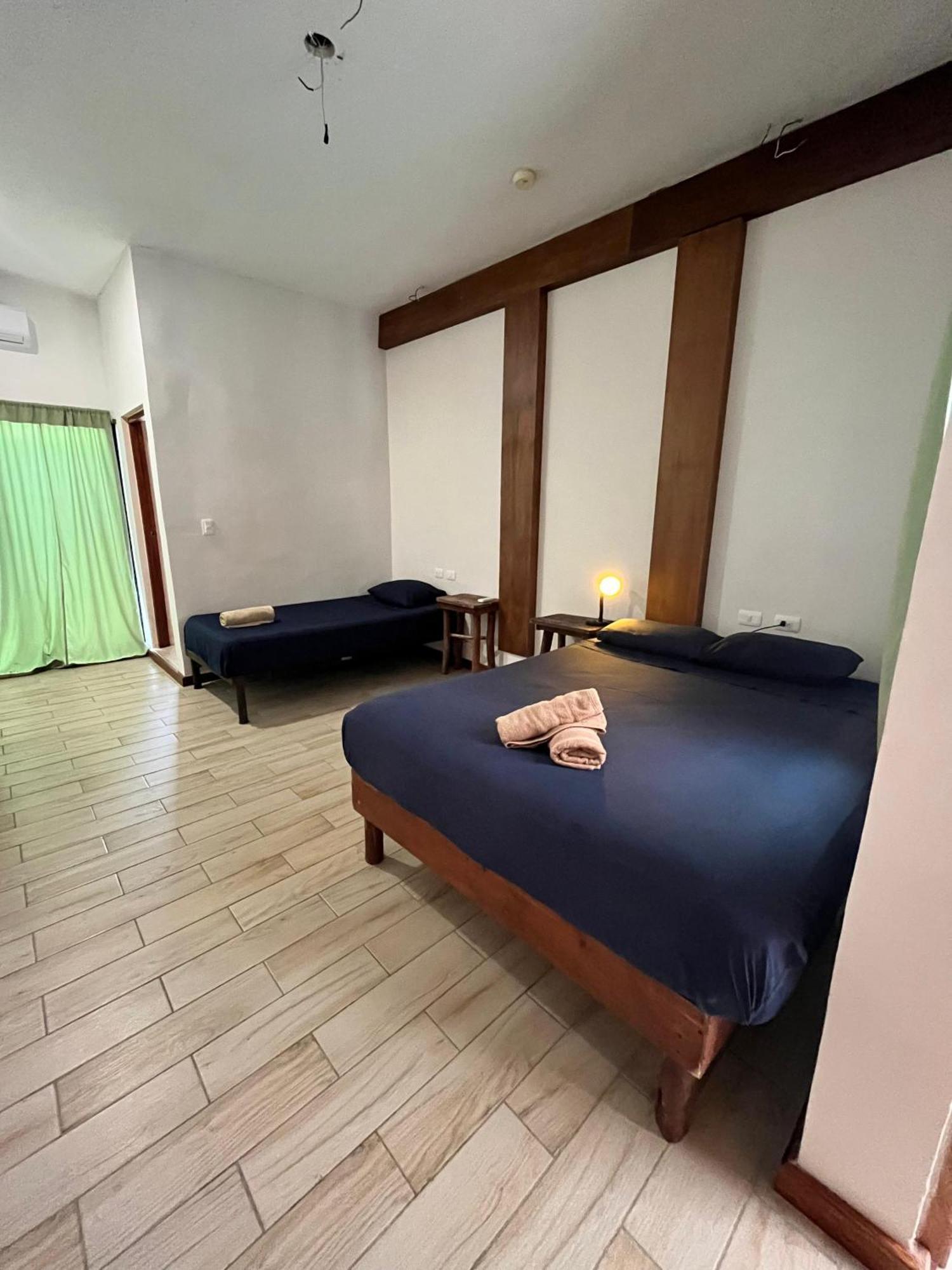 Balu Hotel Исла Мухерес Екстериор снимка